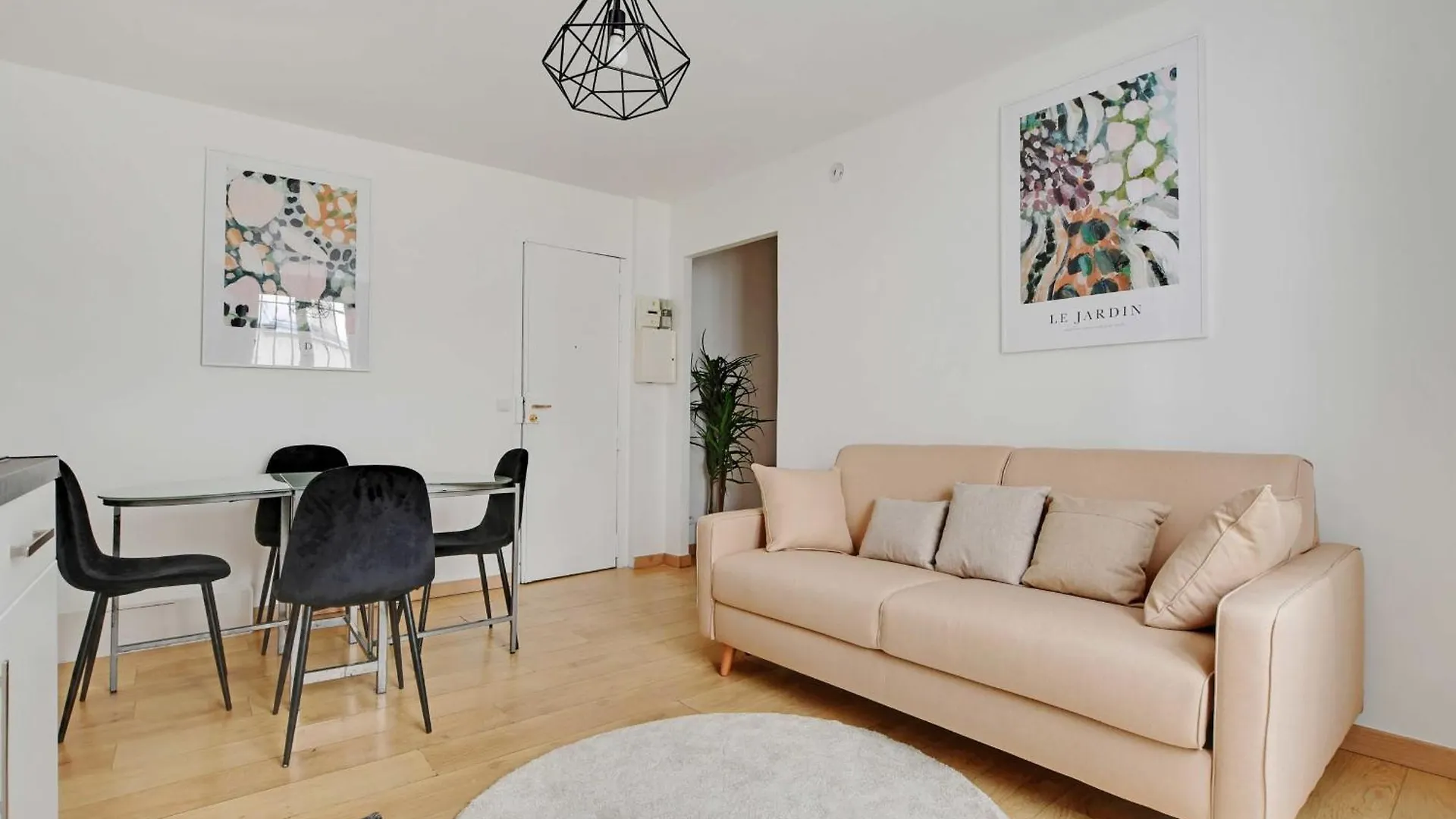 Cosy - 4p - Voltairenation *